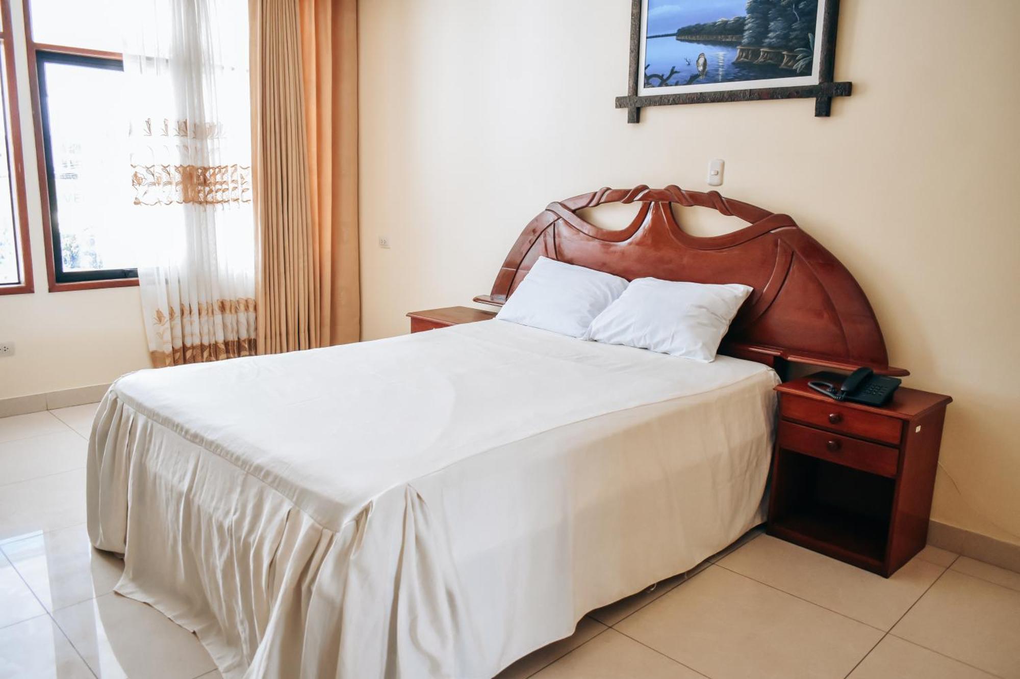 Hotel Sol Del Oriente 푸카이파 외부 사진